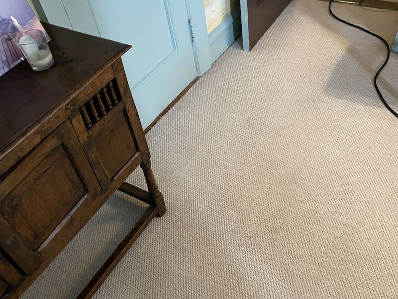 The same woven carpet after cleaning by Dr Carpet
